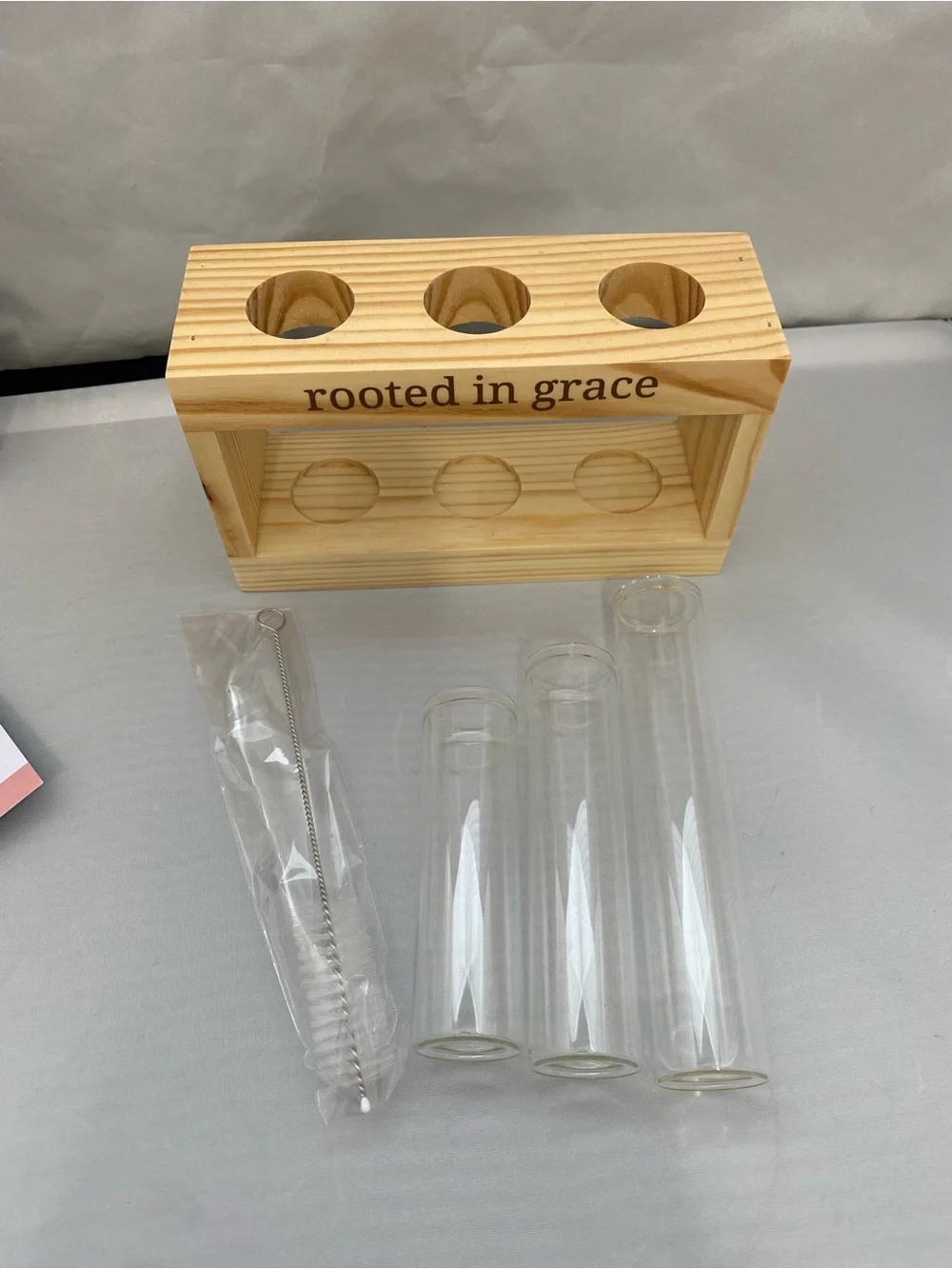 'Rooted in Grace' Natural Wood Test Tube Vase Set - Clear Glass